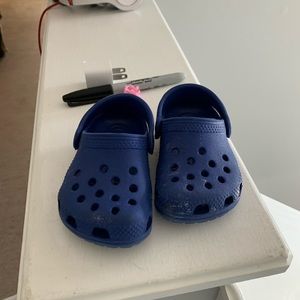Toddler 2/3 Crocs